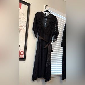 Sz 5 KIYONNA black lace cocktail dress c. 2010
